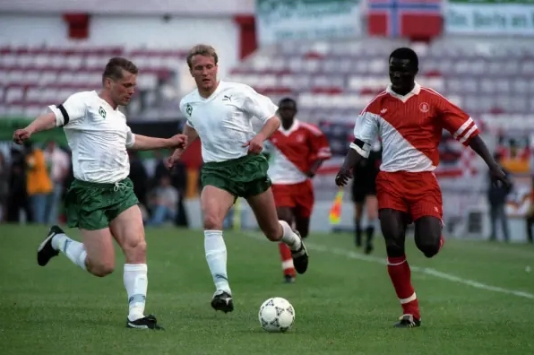 George Weah thời kỳ khoác áo Monaco