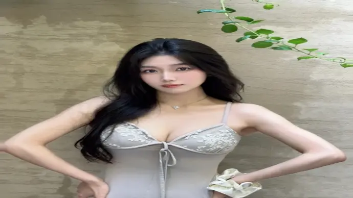 Ảnh gái xinh Trung Quốc duyên dáng và cuốn hút mọi ánh nhìn