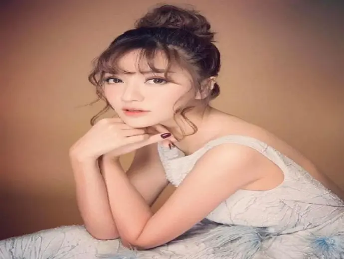 Bộ sưu tập ảnh Bích Phương đẹp và quyến rũ nhất hiện nay