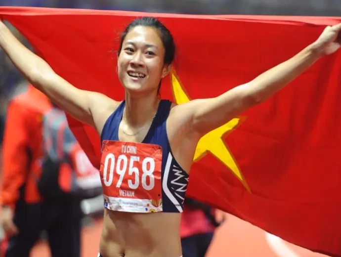 Tiểu sử Lê Tú Chinh và hành trình nữ hoàng tốc độ thăng hoa