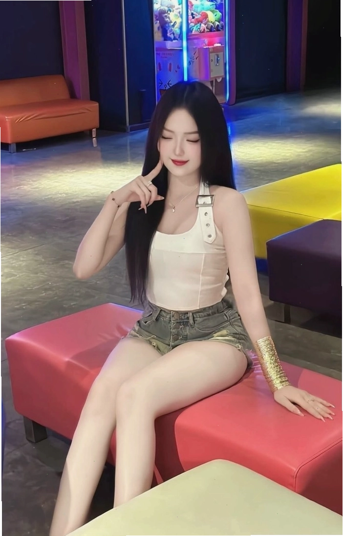 Ảnh gái xinh Việt Nam theo phong cách sexy đầy cuốn hút