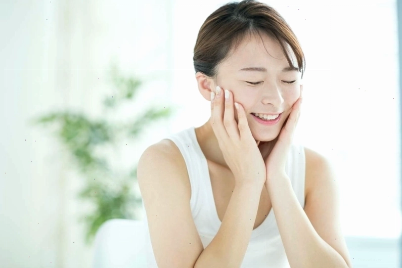 Da dầu mụn cần quy trình chăm sóc da đặc biệt để kiểm soát nhờn và giảm viêm