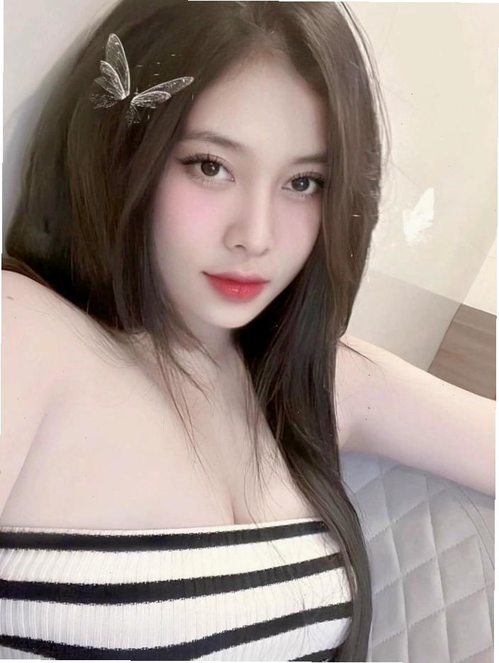 Gái xinh Việt Nam với phong cách cute và trẻ trung, đáng yêu
