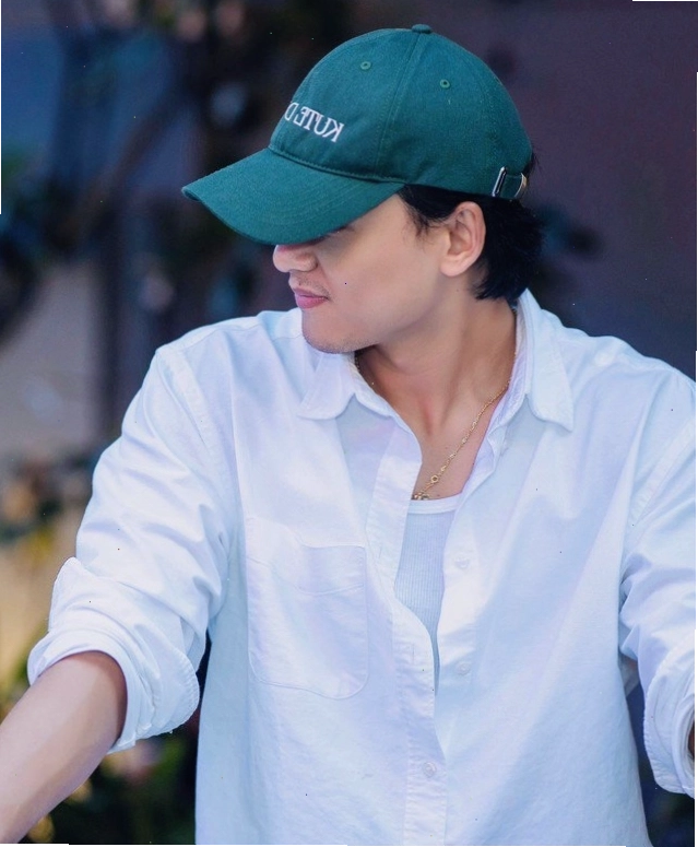 Mai Tài Phến với vóc dáng nam tính và phong độ