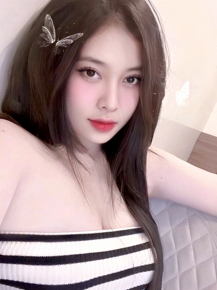 Phong cách trẻ trung, dễ thương của cô gái Việt Nam