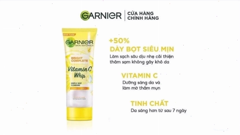 Sữa rửa mặt Garnier Light Complete Vitamin C Whip Foam