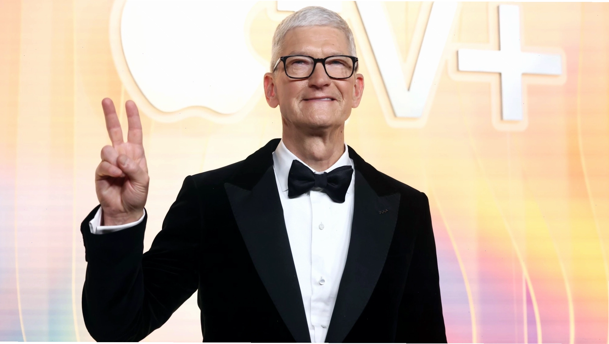 Tim Cook phát biểu tại một sự kiện