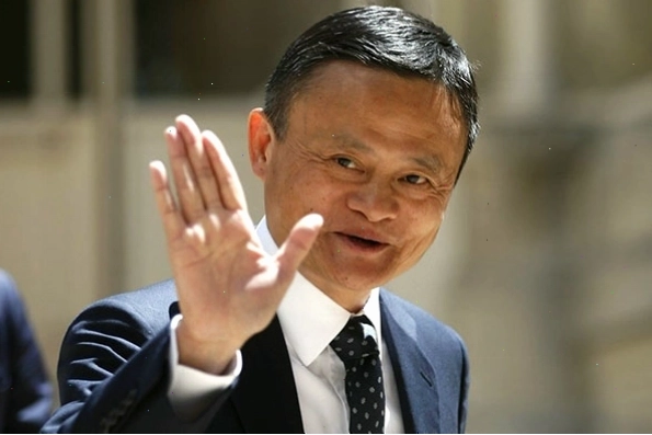 Tóm tắt cuộc đời và sự nghiệp của Jack Ma