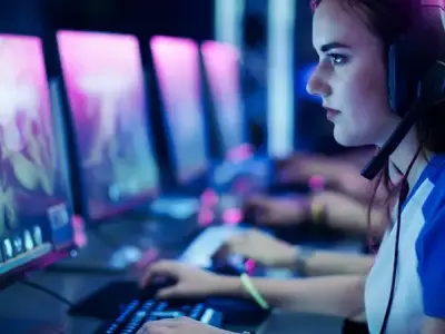 Chơi game quá nhiều gây ảnh hưởng sức khỏe và cuộc sống