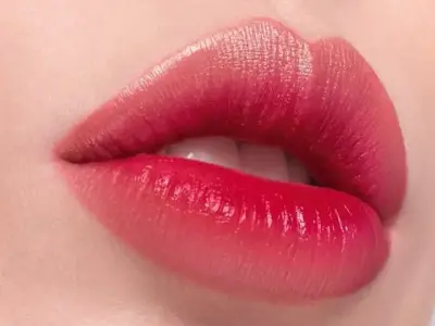 Tác hại xăm môi- Những rủi ro bạn cần phải biết trước