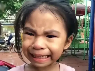 Meme đau khổ 2025- Bộ ảnh hài hước cực hot cho dân mạng