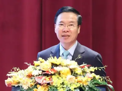 Võ Văn Thưởng là ai? Tiểu sử và sự nghiệp chính trị nổi bật